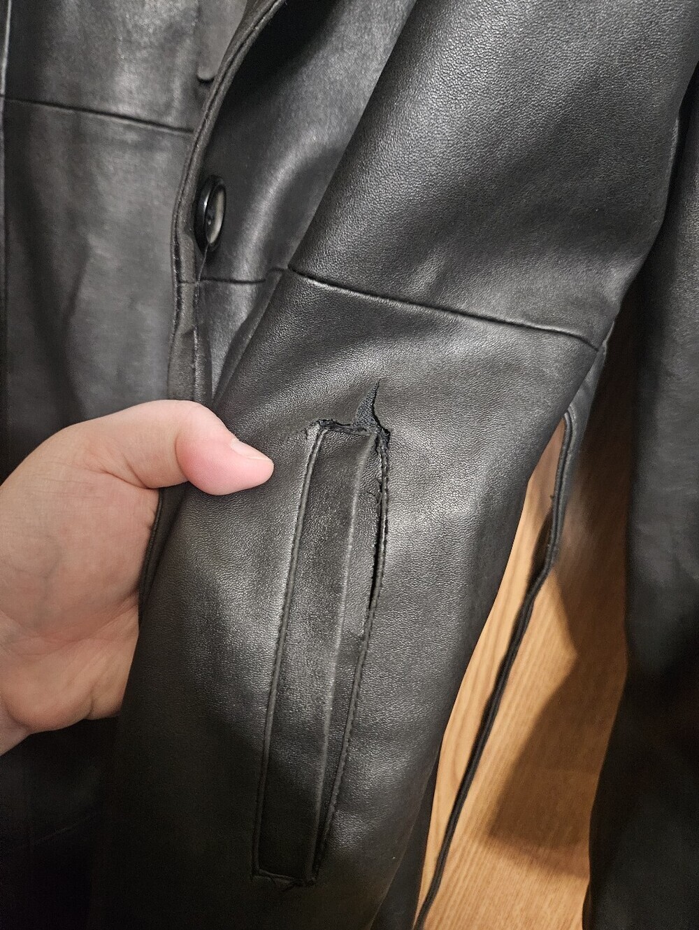 Mia-collection Paris Pvc Black Faux Leather Trenchcoat Size 44 (DAMAGE SHOWN) - Picture 2 of 6